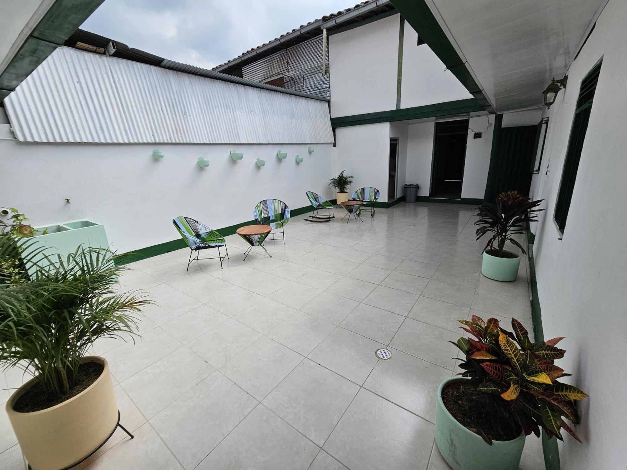Celestino - Casa De Huespedes Homestay