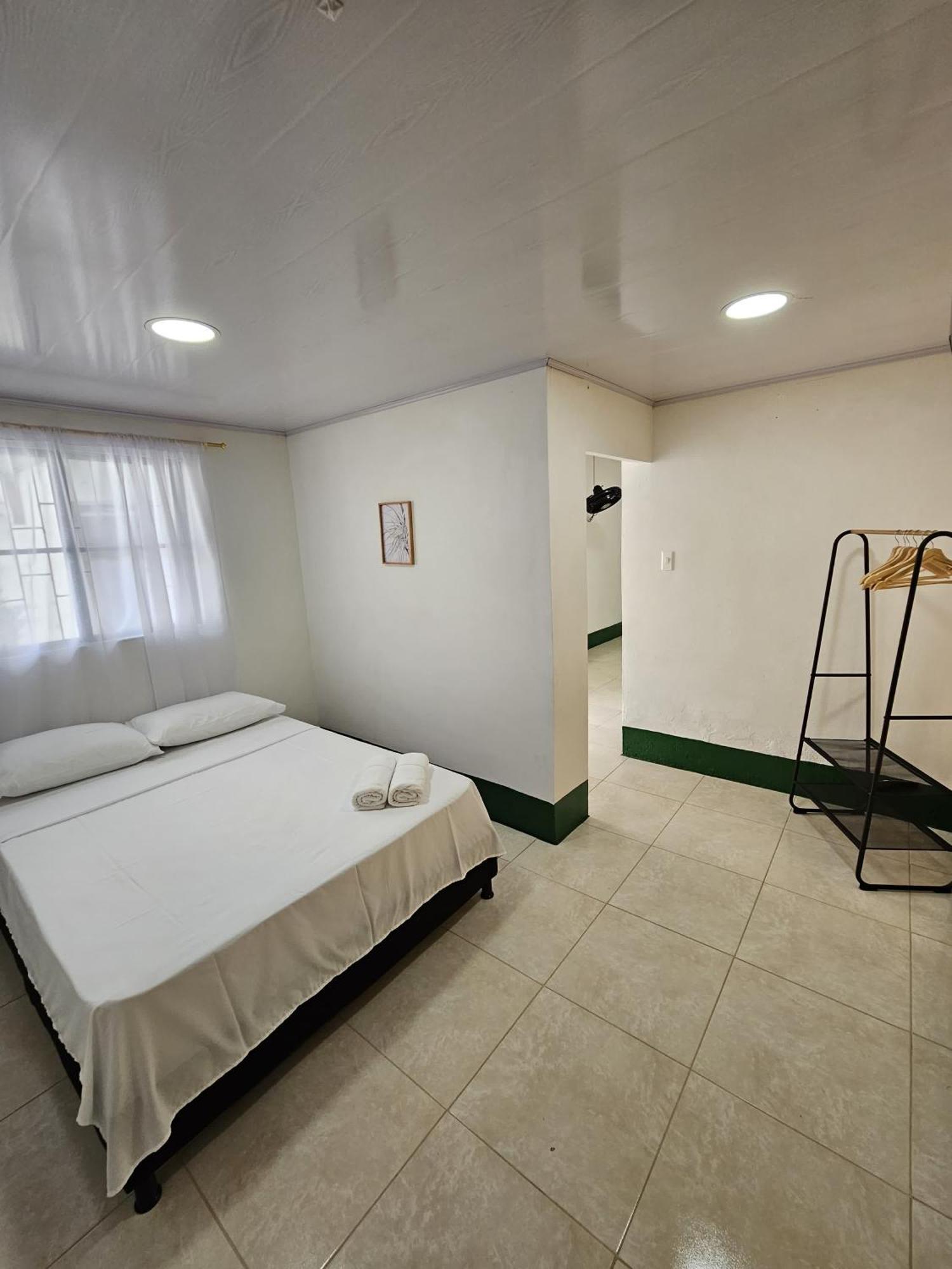 Celestino - Casa De Huespedes Habitación en casa particular